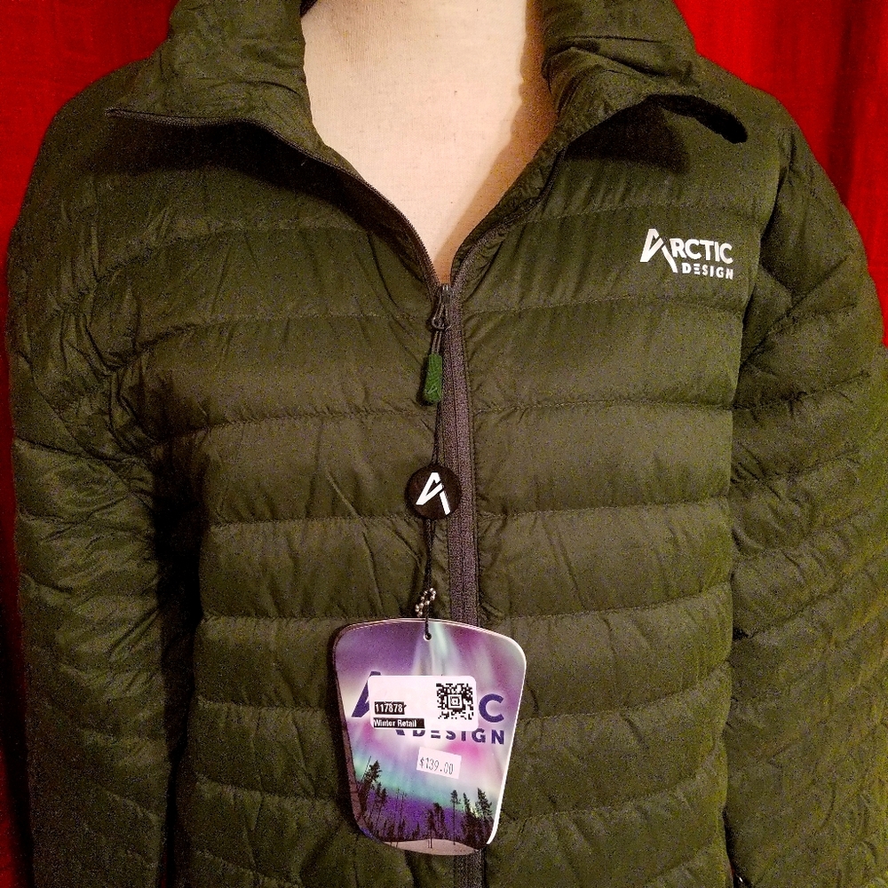 Arctic Circle Unisex NWT Sz XL